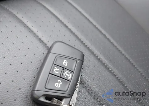 2022 Volkswagen Tiguan 2.0T Se R-Line Black из США, поврежденный, VIN 3VVCB7AX5NM099626